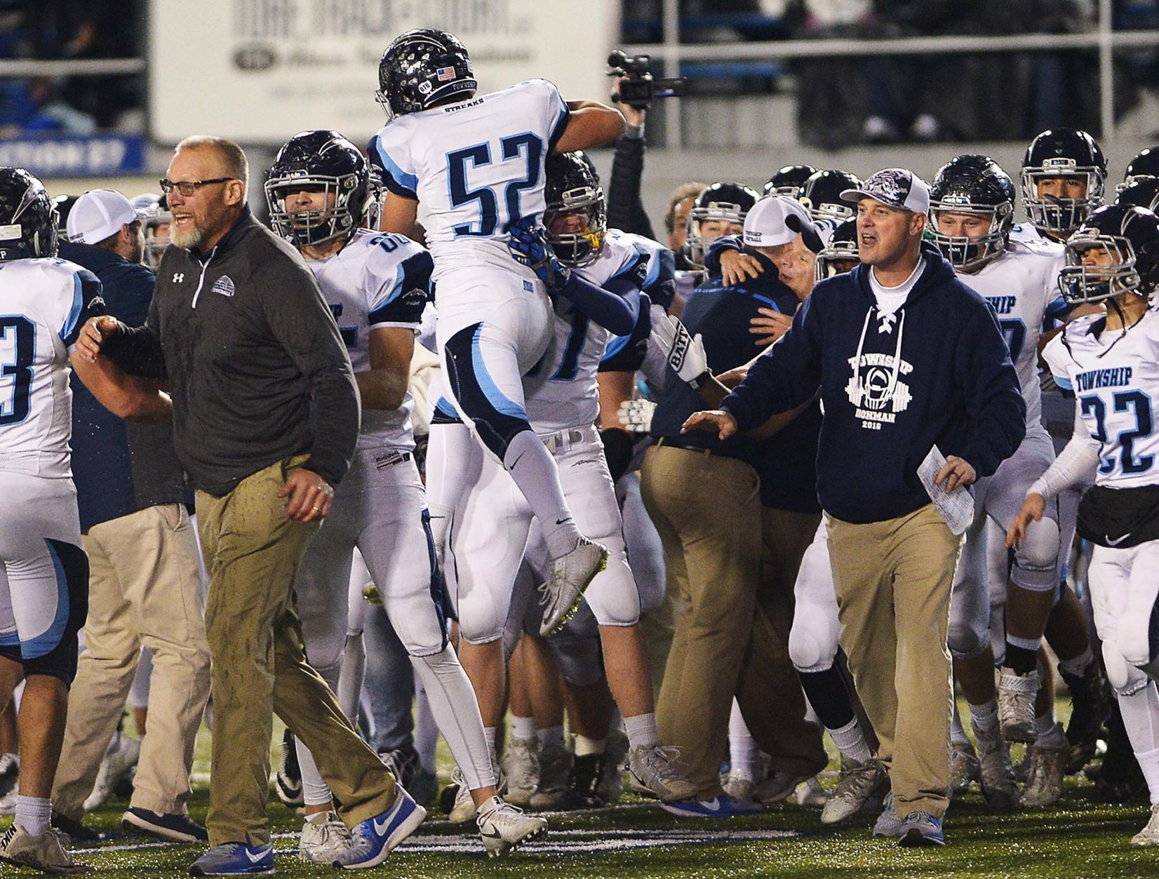 District 3 Football Championship: Cumberland Valley vs Manheim Township